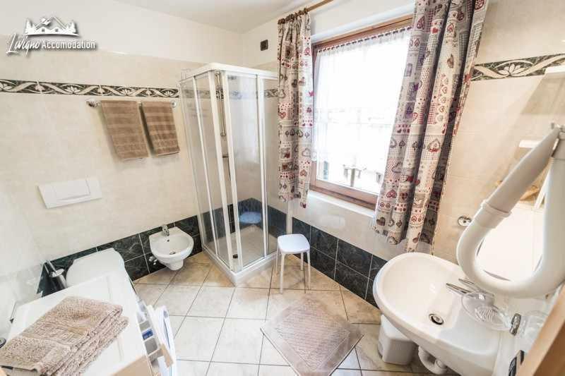 Baita Epi Cusini By Livigno Accomodation Rom bilde